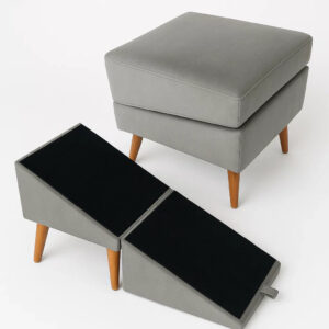 Rampa Escada Vira Puff Pet 2em1 em Suede Antiderrapante – Snouty™ | Acesso Seguro e Conforto Diário